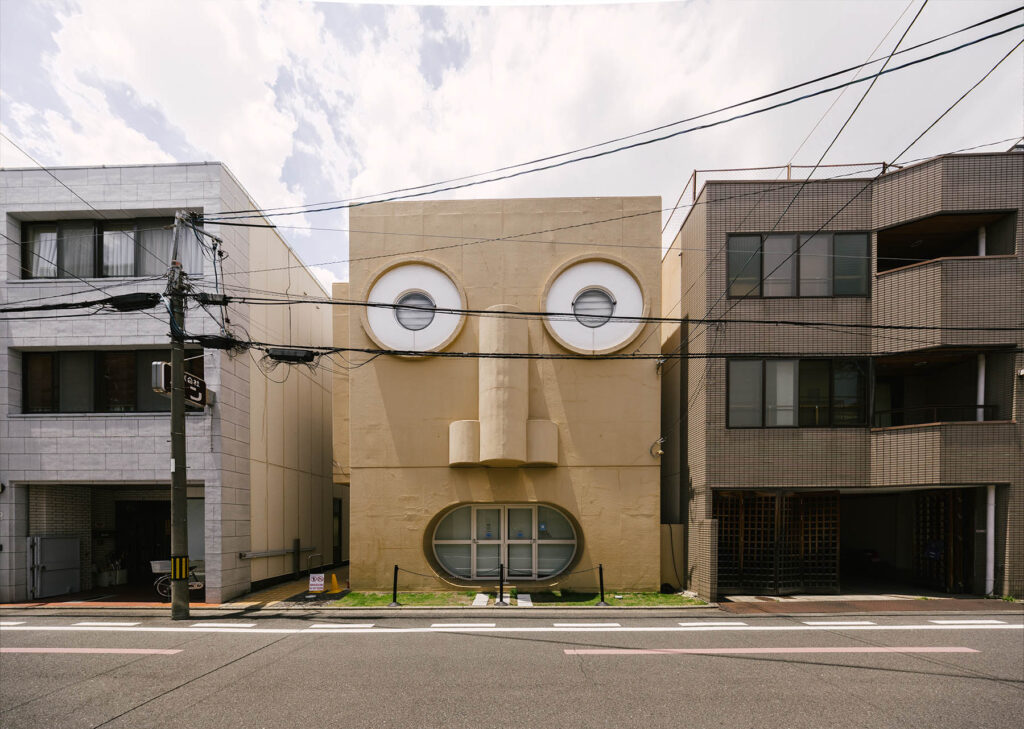 face house in kyoto, japan by kazumasa yamashita © finbarr fallon 02
