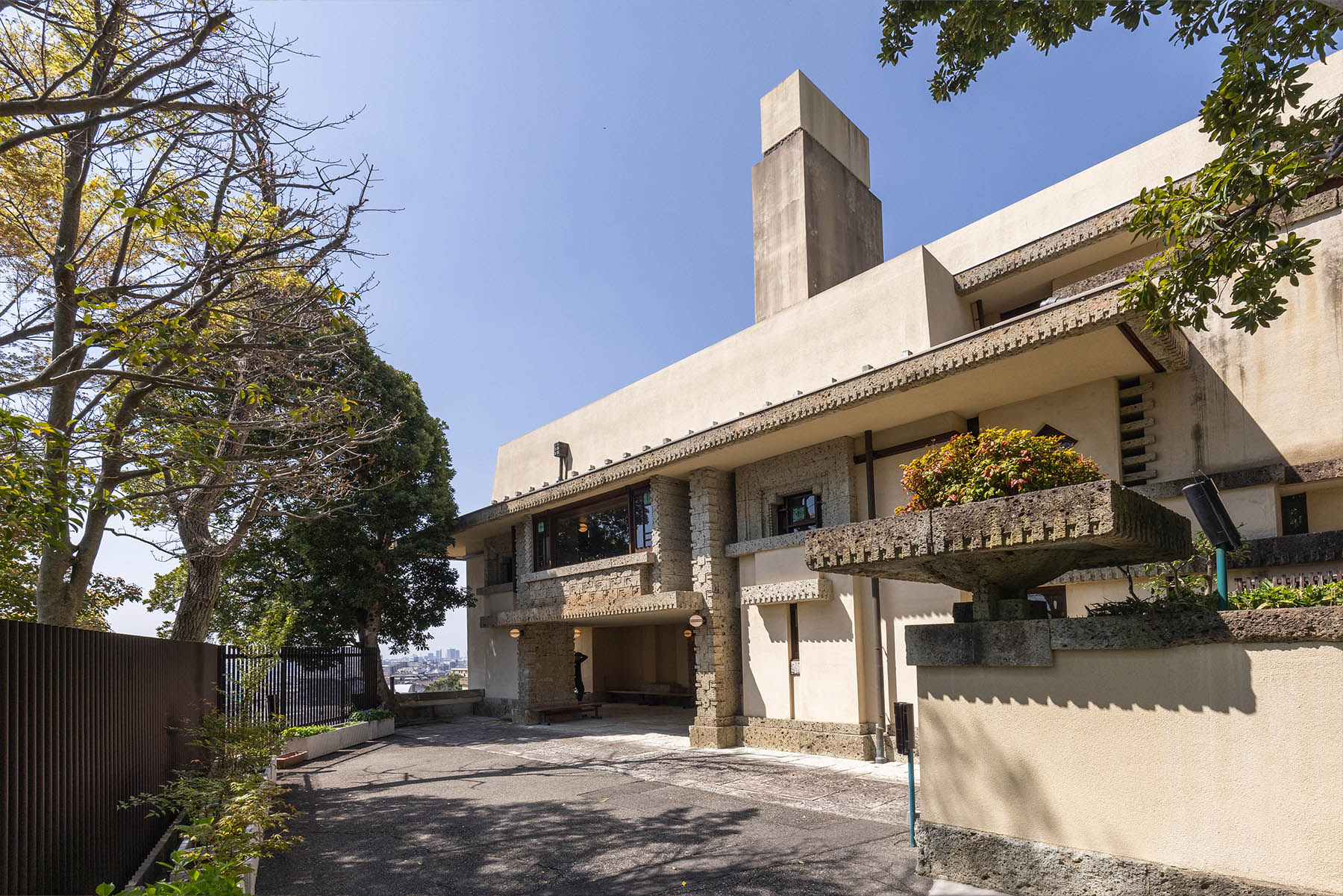 yodokō guest house frank lloyd wright ashiya, japan © finbarr fallon 02